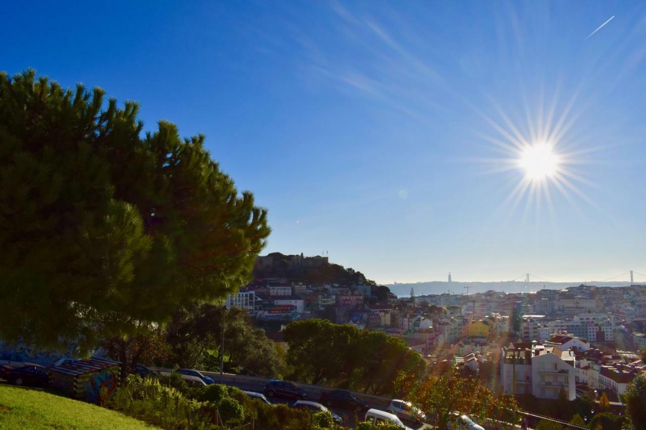Elegant Riverview Apartment In Historical Lisboa Dış mekan fotoğraf