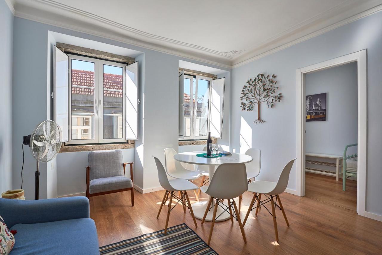 Elegant Riverview Apartment In Historical Lisboa Dış mekan fotoğraf