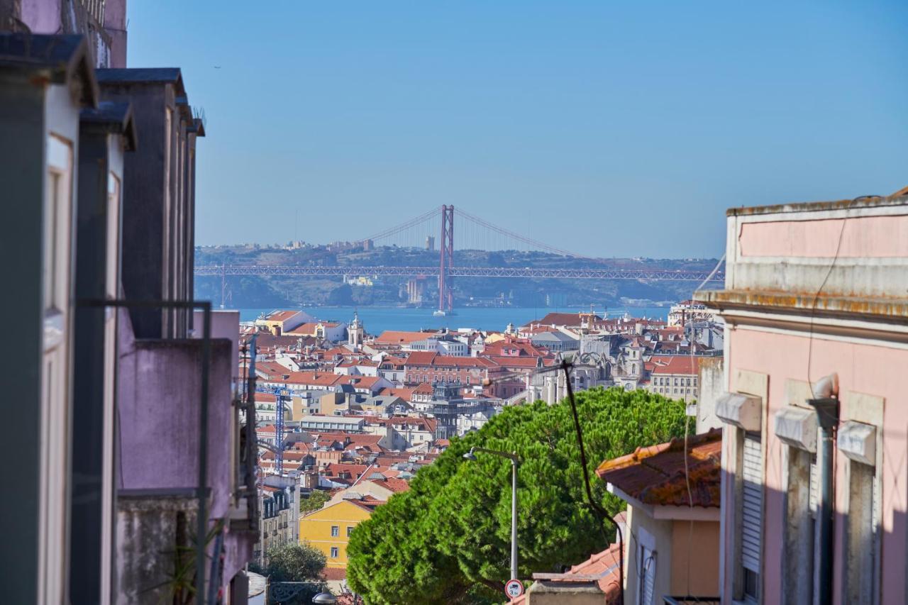 Elegant Riverview Apartment In Historical Lisboa Dış mekan fotoğraf