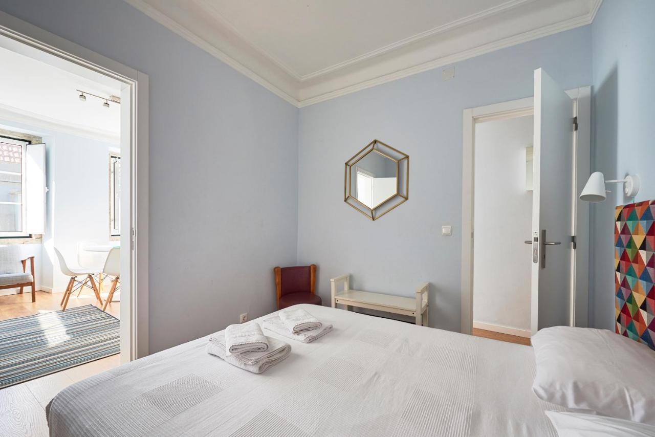 Elegant Riverview Apartment In Historical Lisboa Dış mekan fotoğraf