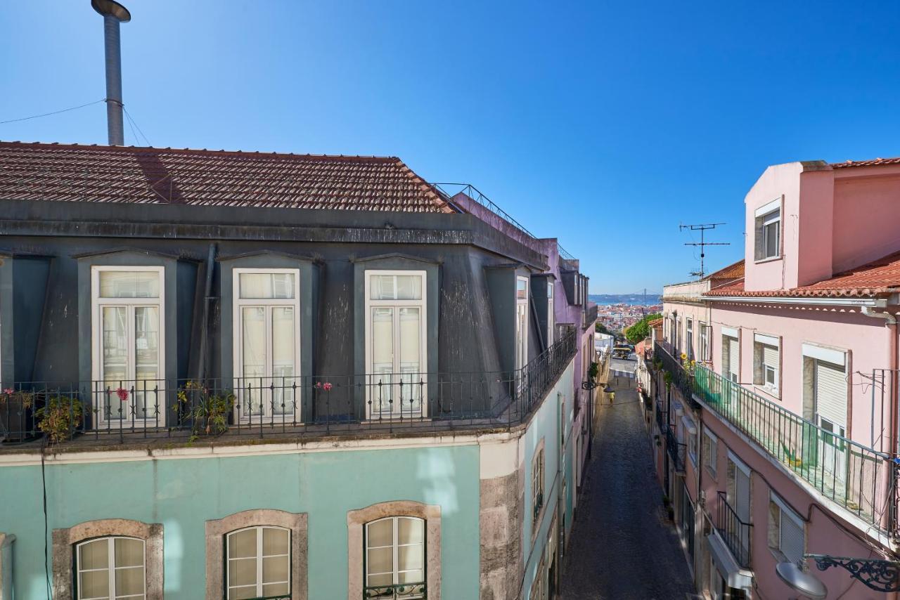 Elegant Riverview Apartment In Historical Lisboa Dış mekan fotoğraf
