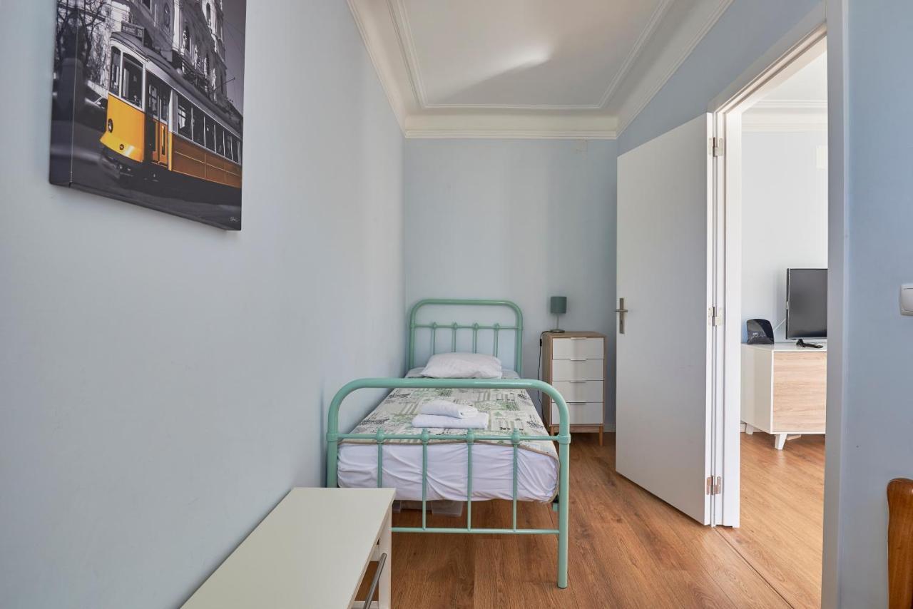 Elegant Riverview Apartment In Historical Lisboa Dış mekan fotoğraf